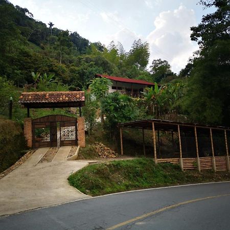 Hotel Boutique Albania Otanche Eksteriør bilde